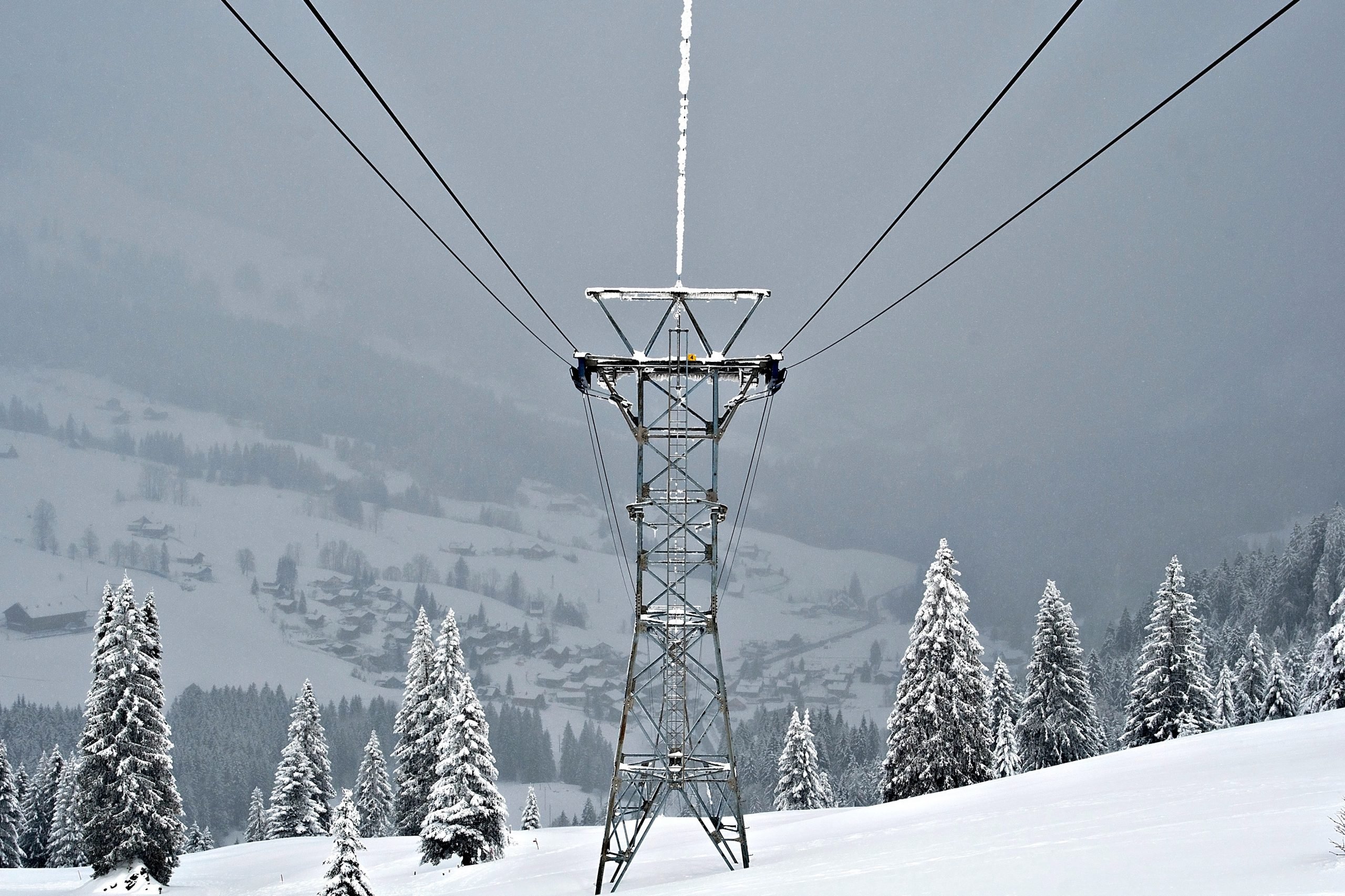 Mast inspection and aerial survey services - Bogdan Ciocoiu